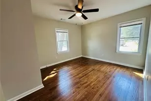 2745 Marco Dr NW, Atlanta, GA 30318 - Photo 16