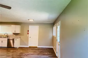 4930 Capricorn Ct, Columbus, GA 31907 - Photo 4