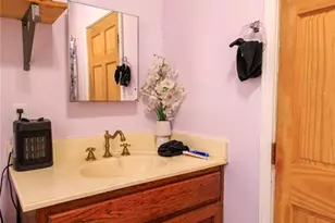 241 E Killian St, Canton, GA 30114 - Photo 14