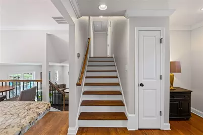 260 Mansell Circle, Roswell, GA 30075 - Photo 8