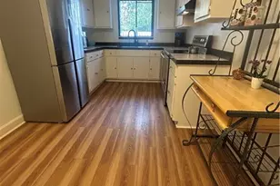 1063 Riverbend Club Dr SE, Atlanta, GA 30339 - Photo 10