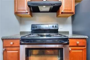 586 Windchase Ln, Stone Mountain, GA 30083 - Photo 16