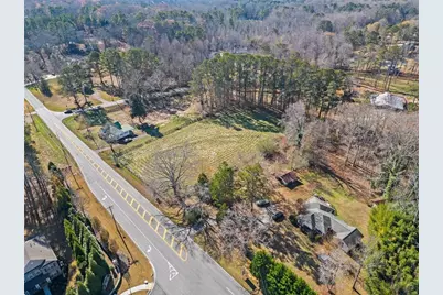 16440 Hopewell Road, Alpharetta, GA 30004 - Photo 2