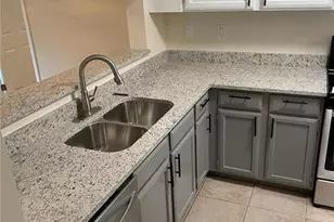 4351 Timberlake, Stone Mountain, GA 30083 - Photo 10