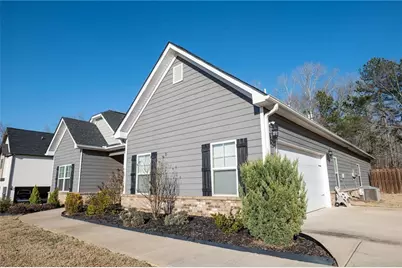 165 Ruby Lane, McDonough, GA 30252 - Photo 4