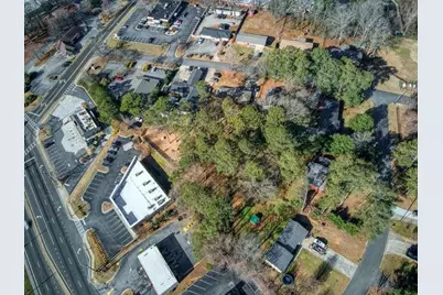 3865 Story Drive, Marietta, GA 30008 - Photo 6