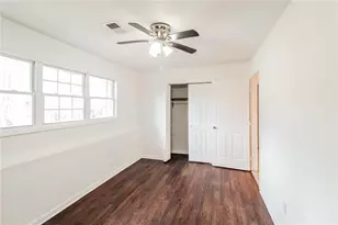 2330 Lago Dr, Jonesboro, GA 30236 - Photo 12