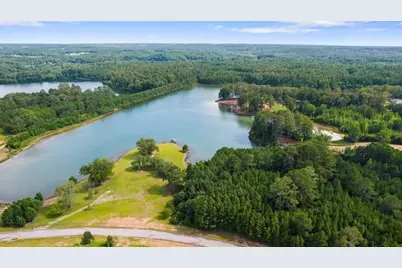 4212 Giverny Boulevard, Fairburn, GA 30213 - Photo 2