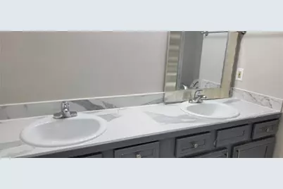 4252 Parkview Court, Stone Mountain, GA 30083 - Photo 16