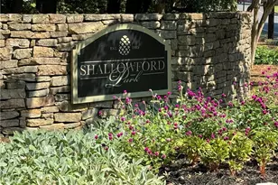 2095 Shallowford Park Manor, Roswell, GA 30075 - Photo 2