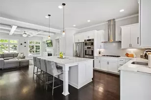 692 Drewry St NE, Atlanta, GA 30306 - Photo 10