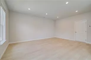 274 Daybreak Ln, Newnan, GA 30265 - Photo 6