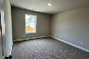 21 Creekside Cmns Dr, Hoschton, GA 30548 - Photo 18