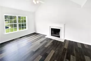 10 Jasmine Ln SW, Cartersville, GA 30120 - Photo 2