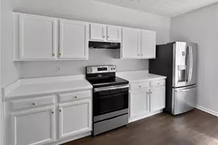 20 Pine Canyon Dr SW, Atlanta, GA 30331 - Photo 6