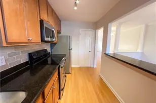 165 N River Dr, Atlanta, GA 30350 - Photo 10