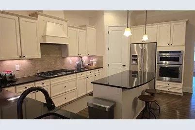 112 Austin Drive, Sandy Springs, GA 30328 - Photo 18