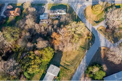 1001 Fox Street SE, Conyers, GA 30013 - Photo 10