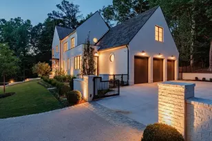 2983 Habersham Ct NW, Atlanta, GA 30305 - Photo 4