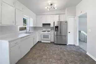 5216 Sweet Air Ln, Stone Mountain, GA 30088 - Photo 8