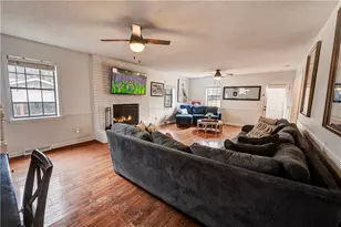 105 Garden Hill Dr, Calhoun, GA 30701 - Photo 8