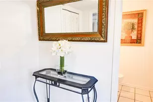 105 Garden Hill Dr, Calhoun, GA 30701 - Photo 2