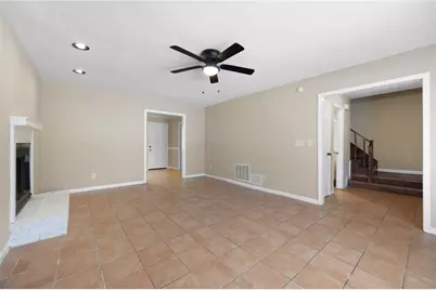 2898 Lakemont Drive SW, Marietta, GA 30060 - Photo 4