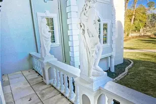 6020 Riverside Dr, Atlanta, GA 30328 - Photo 20