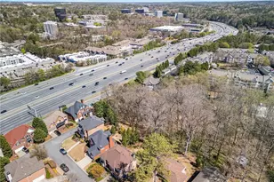 1734 Summit Glen, Atlanta, GA 30329 - Photo 6