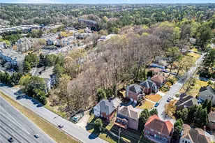 1734 Summit Glen, Atlanta, GA 30329 - Photo 1