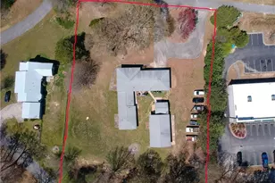 3929 Perry Ln, Flowery Branch, GA 30542 - Photo 18