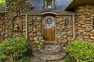 1050 E Club Ln NE, Atlanta, GA 30319 - Photo 20