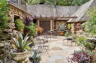 1050 E Club Ln NE, Atlanta, GA 30319 - Photo 26