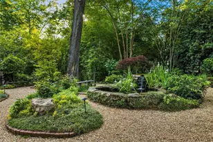 1050 E Club Ln NE, Atlanta, GA 30319 - Photo 36