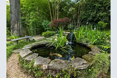 1050 E Club Lane NE, Atlanta, GA 30319 - Photo 40