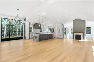 1718 Barnesdale Way NE, Atlanta, GA 30309 - Photo 2