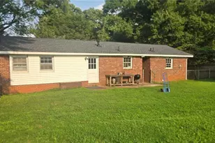 4672 Vernon Dr SW, Mableton, GA 30126 - Photo 6