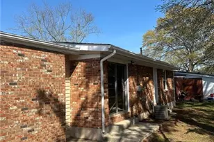 407 Hilltop Dr, Forest Park, GA 30297 - Photo 8