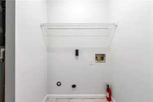 2575 Picardy Cir N, Atlanta, GA 30349 - Photo 10