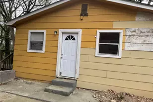 6127 Pinegrove Rd, Riverdale, GA 30274 - Photo 2