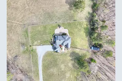 139 Harris Lane, La Fayette, GA 30728 - Photo 2