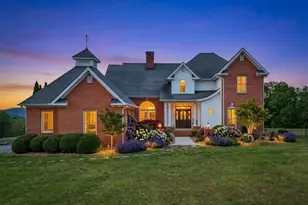139 Harris Ln, La Fayette, GA 30728 - Photo 1