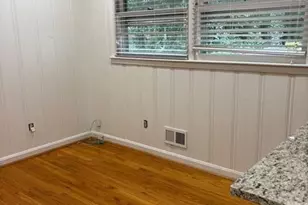 2560 Wood Valley Dr, Atlanta, GA 30344 - Photo 10