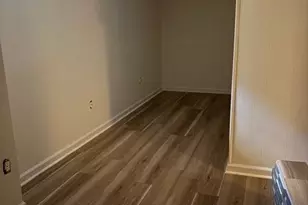 2560 Wood Valley Dr, Atlanta, GA 30344 - Photo 14