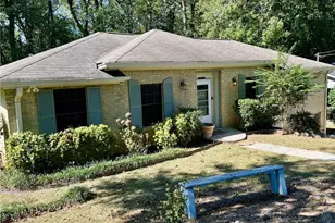 3211 Flamingo Dr, East Point, GA 30344 - Photo 2