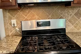 3211 Flamingo Dr, East Point, GA 30344 - Photo 8