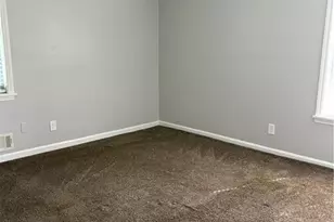 3211 Flamingo Dr, East Point, GA 30344 - Photo 16