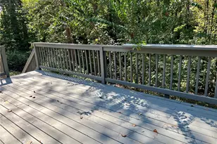 3211 Flamingo Dr, East Point, GA 30344 - Photo 10