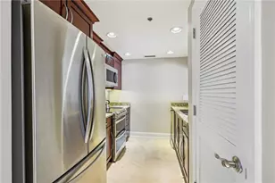 3481 Lakeside Dr NE, Atlanta, GA 30326 - Photo 2