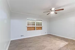 3932 Lindsey Dr, Decatur, GA 30035 - Photo 4